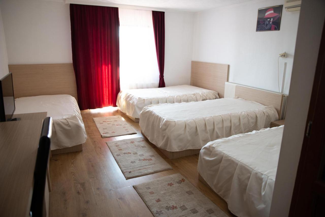 Motel Moara Veche Sacalaseni Luaran gambar
