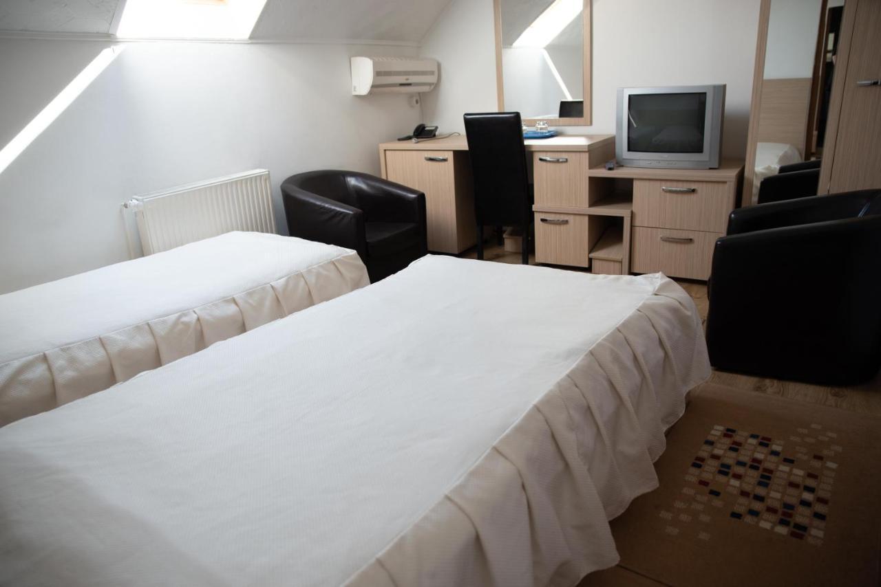 Motel Moara Veche Sacalaseni Luaran gambar