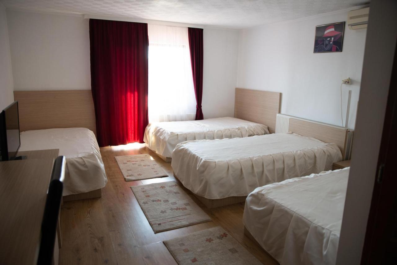 Motel Moara Veche Sacalaseni Luaran gambar