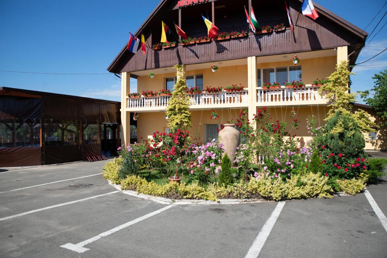 Motel Moara Veche Sacalaseni Luaran gambar
