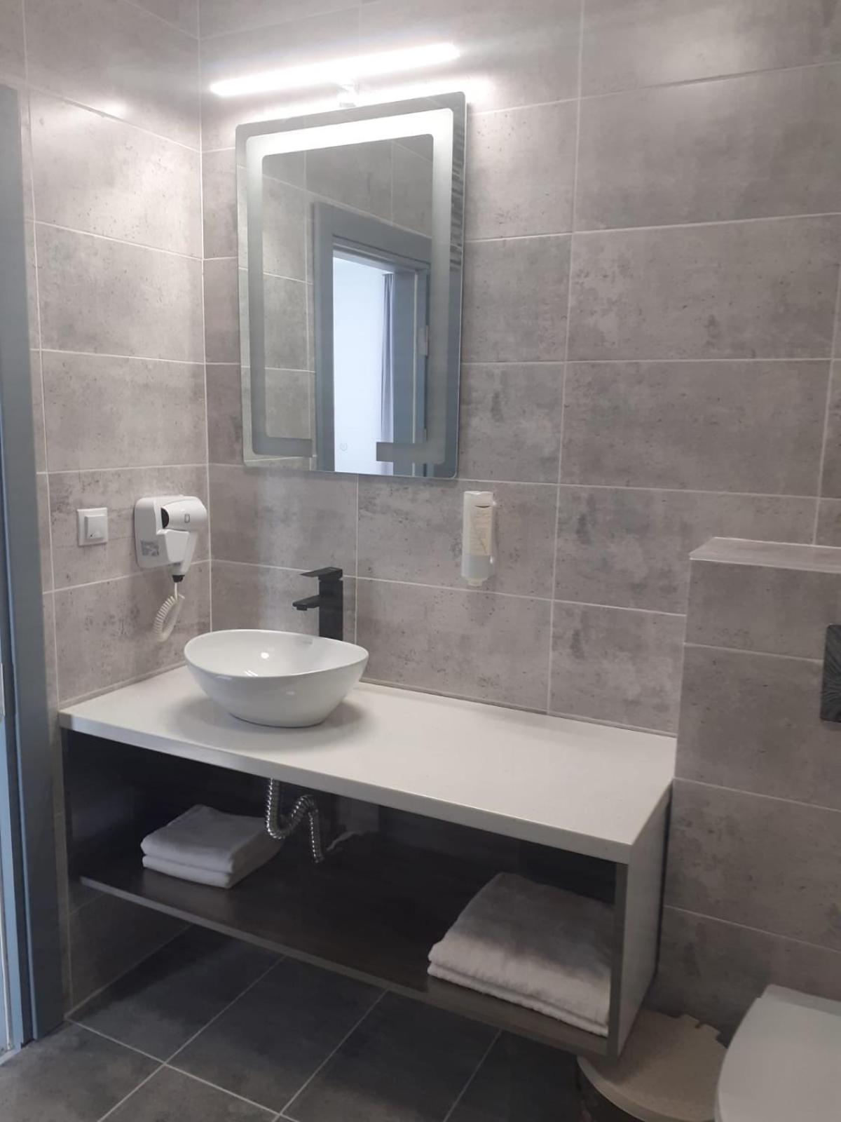 Motel Moara Veche Sacalaseni Luaran gambar